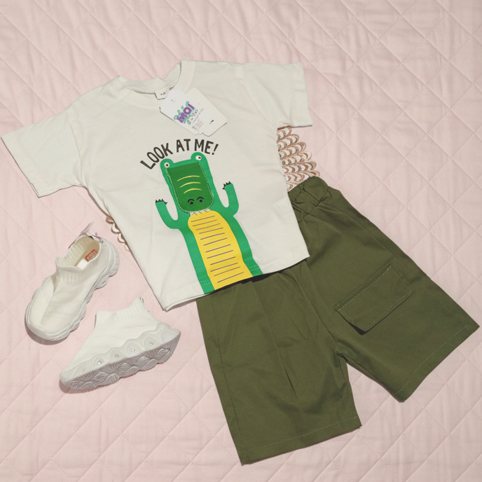 Conjunto Casual de Playera de Cocodrilo y Short Oliva (2 piezas)