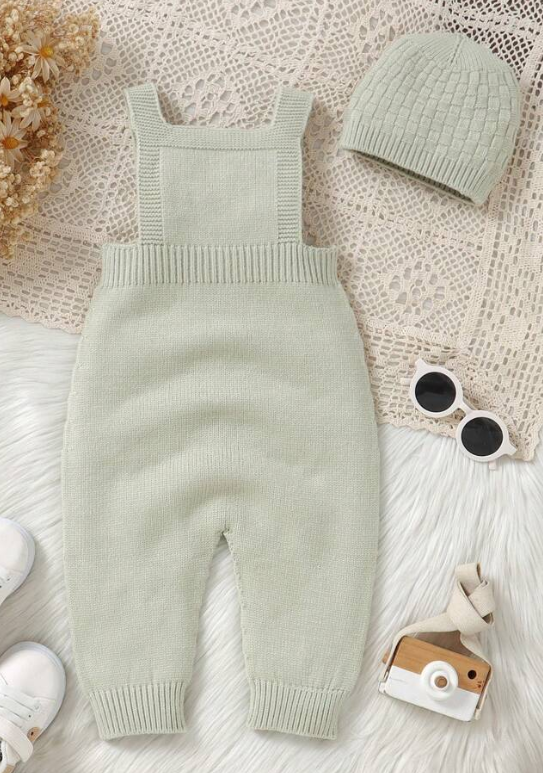 Mameluco Tejido para Bebé Niño con Tirantes y Gorro