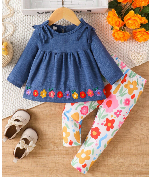 Conjunto Set de Túnica Azul con Flores Bordadas y Leggings Retro (2 Piezas)