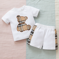 Conjunto de Playera de Osito y Short con Patrón de Cuadros (2 piezas)