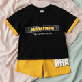 Conjunto Urbano "Brave &amp; Strong" en Negro y Amarillo (2 piezas)