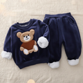 Conjunto de Sudadera y Pants de Felpa con Oso de Peluche (2 piezas)